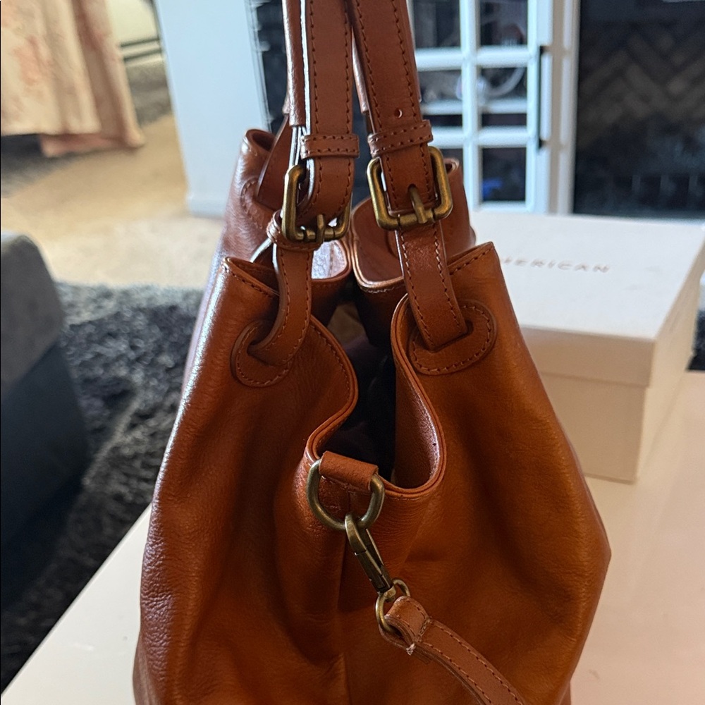 Chic Tan Genuine Italian Leather Shoulder Bag measures 13x18-20x6 inches - Picture 5 of 12